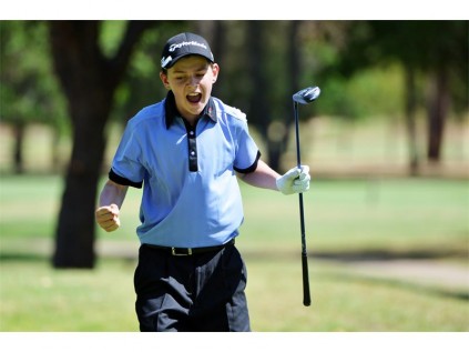 Liam van Deventer, a Grade Six pupil at St Catherine’s Primary School, was over the moon when he placed first at the recent Nomads SA U-13 Championships. Photo by Sipho Mdanda.