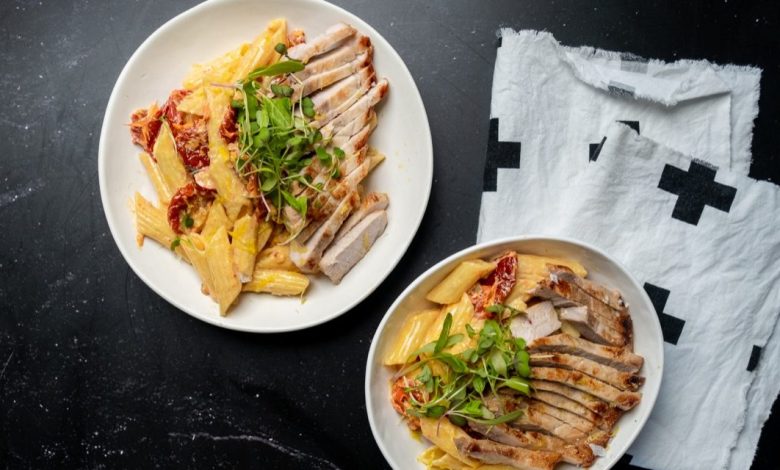 WFD, 11 November, Oven-baked chops with a spicy sundried tomato pasta