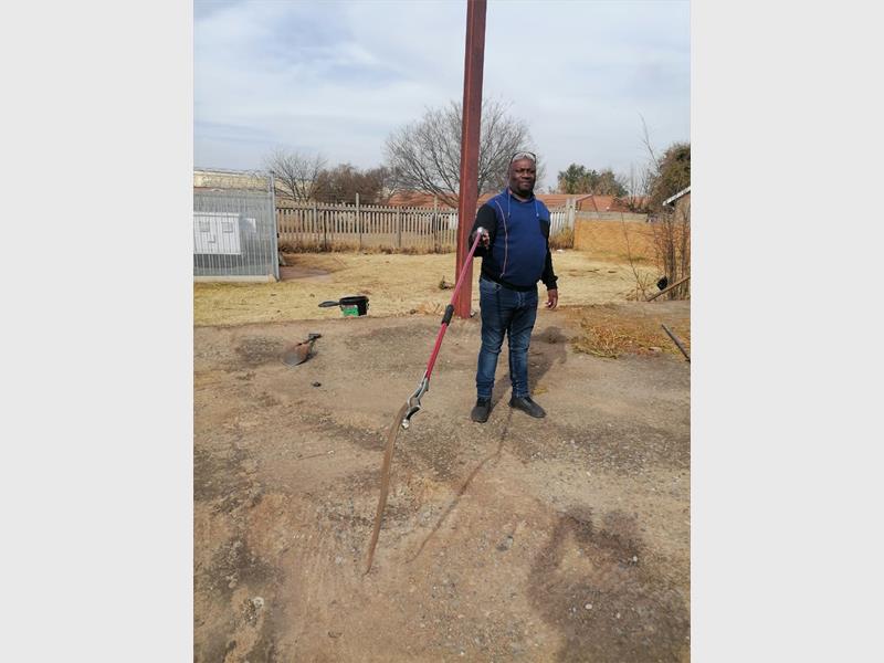 LuckyMahlangu_34262