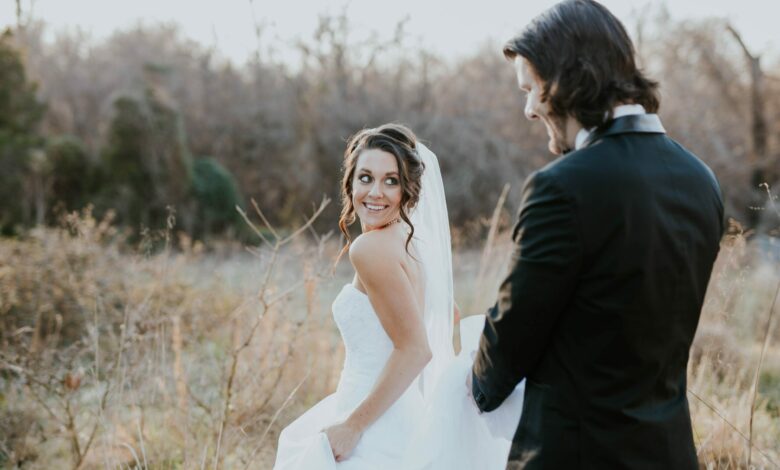 ElanaWagner-23-03-2022-Travel-SmallDestinationWedding.1