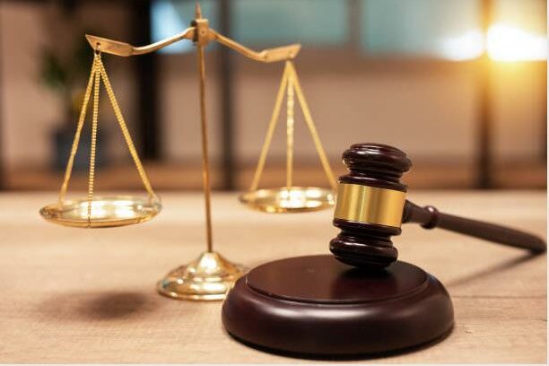 COURT_32093