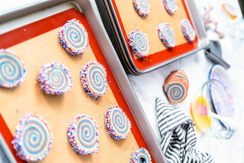 Help your child make yummy pinwheel pops