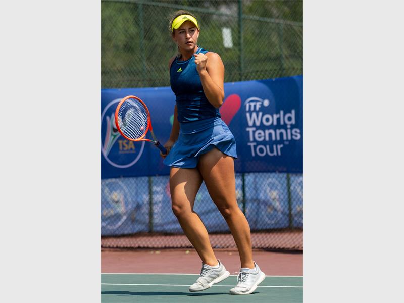 28tennis_84756