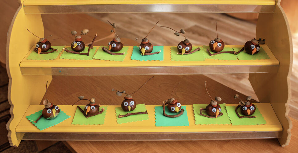 Crafting with kids: Create an owl with an acorn