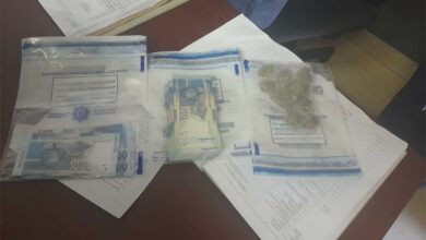 Counterfeitmoneyand_27115