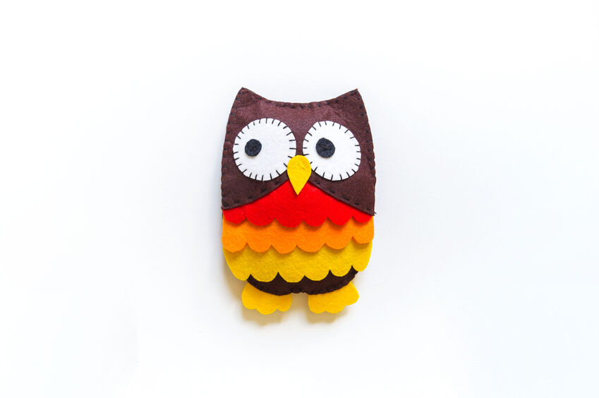 Have fun making this colourful felt owl craft today