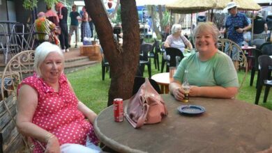 12BECOMMMARKETS_83142