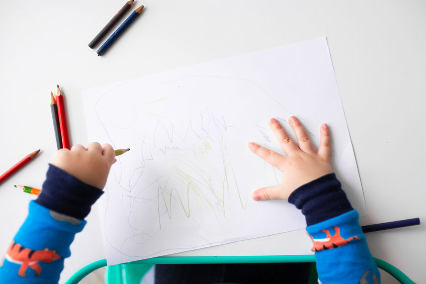 10 right ways to help your left-handed child