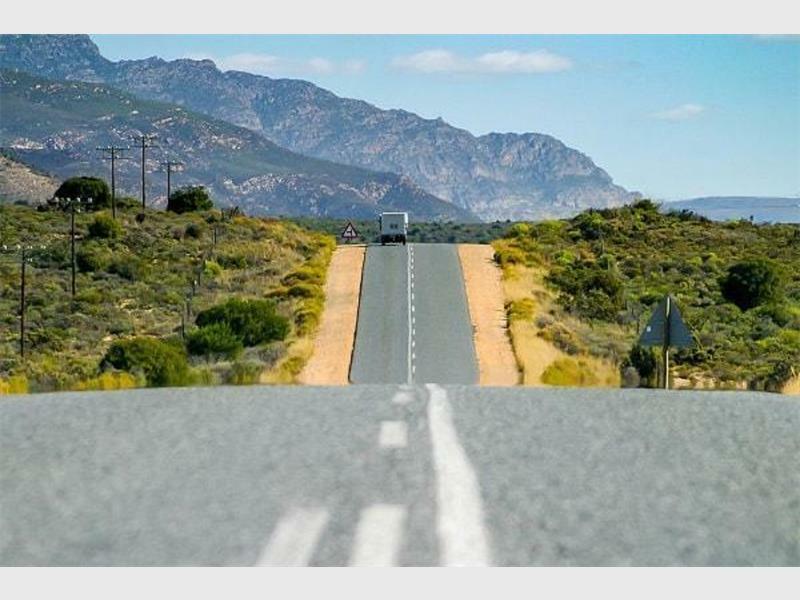 driving-in-south-af_55321