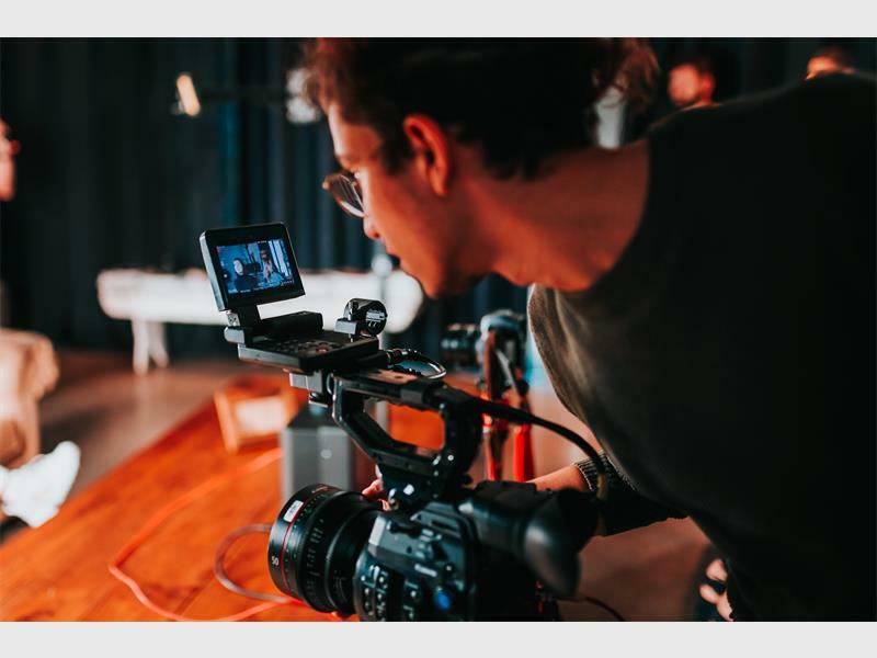 pexels-matheus-bert_80648