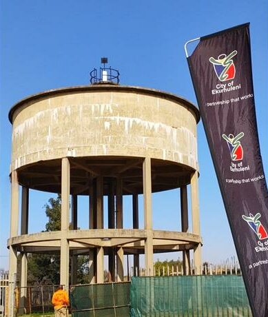 The City of Ekurhuleni has denied allegations of water contamination in several townships, confirming that all potable water supplied across the metro meets national safety standards.