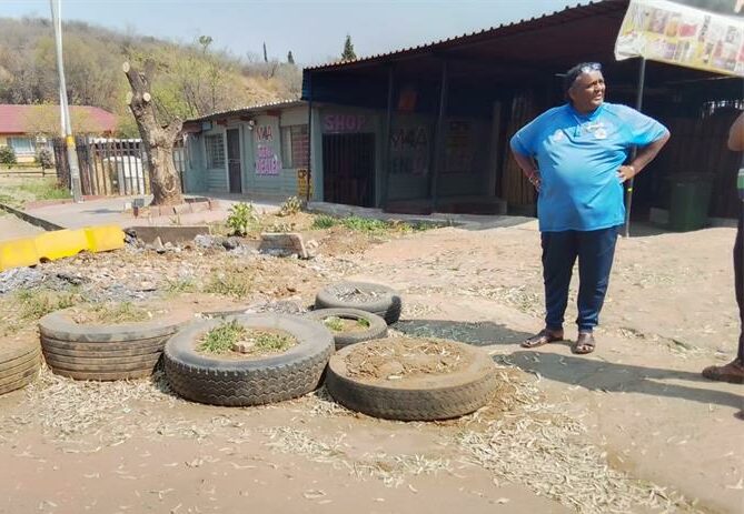 Residents of Dewittrus, Germiston, face serious dangers as neglected sinkholes swallow roads. Ward 37 Councillor Ivan Naidoo blames the ANC-EFF-ActionSA coalition for ignoring urgent infrastructure repairs, leaving motorists and the community exposed to life-threatening conditions.
