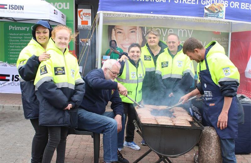 A highlight of the day was the popular boerie wors campaign, where residents purchased wors rolls for R40 while also participating in a blood donation drive.