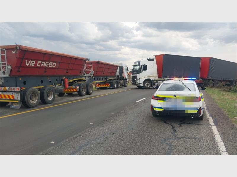 A four-year-old boy was rushed to hospital after being hit by a truck while trying to cross the N3 freeway in Leondale.