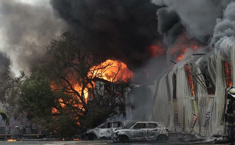 Massive fire at Rolfes Chemicals in Germiston South hospitalises one