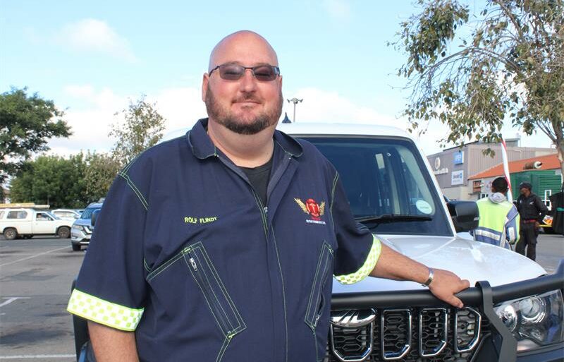 Rolf Flindt, who has spent years saving lives across the East Rand, needs help replacing vital equipment after a serious accident.