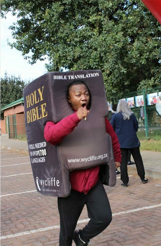 Runners unite to support Bible access for all languages