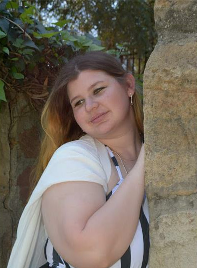 With proper awareness, communication methods and inclusive practices, deaf employees perform their duties safely and effectively, just like anyone else.