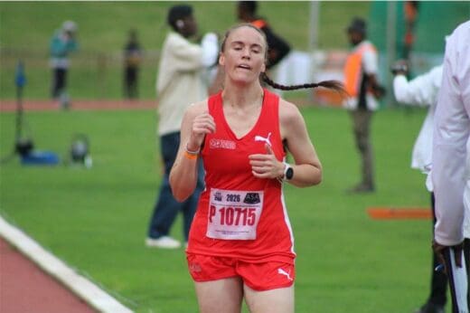 Samantha Coetzer marked her return from injury with a win at the Central Gauteng Athletics half-marathon in Benoni.