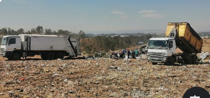 simmer and jack landfill site trucks