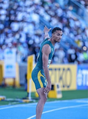 His 42.66 seconds split is the fastest ever recorded in a 4x400m relay history.