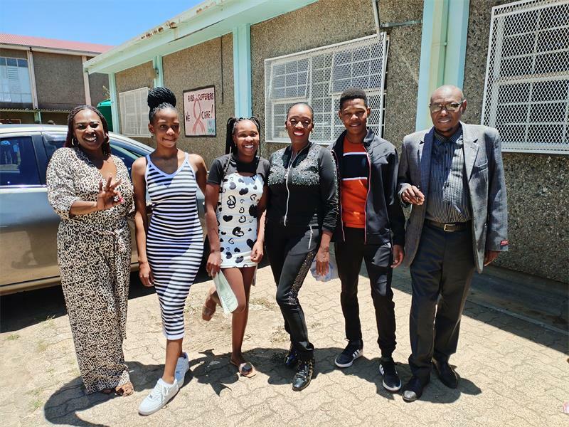 Various schools in Kwa-Thema had top achievers put them on the map ...