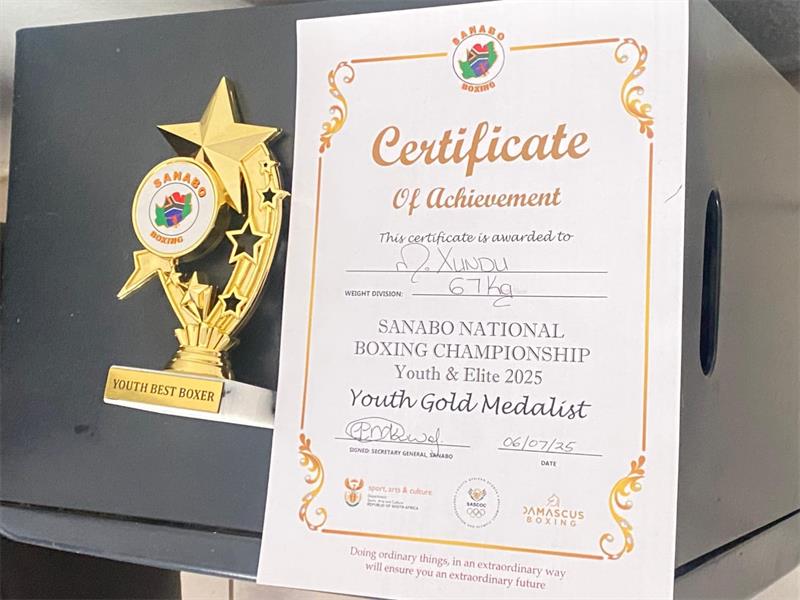 Tsakani boxing star Mthokozisi Xundu wins gold at the 2025 SANABO Youth and Elite Championships and announced as the best boxer of the tournament.