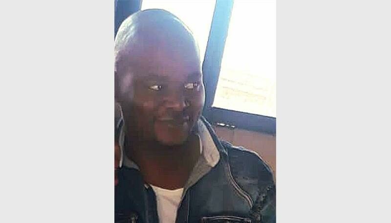 The Tsakani police are searching for Mangaliso ‘Monti’ Motshweni, wanted in connection with an arson case linked to a family feud. He has been on the run since May.