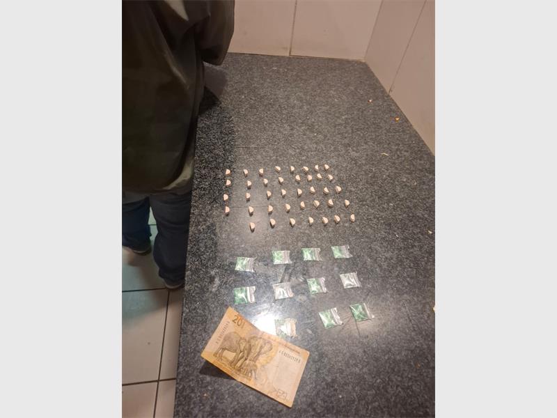 EMPD Drug Enforcement officers arrested two men and seized narcotics worth over R3 000 in Extension 17.