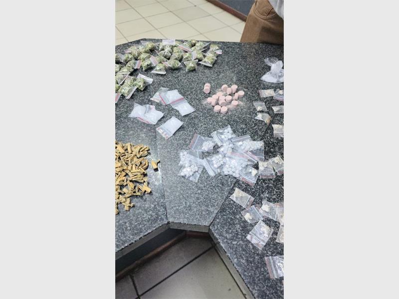 A joint operation between the EMPD and Gauteng Traffic Wardens netted multiple suspects and various narcotics.
