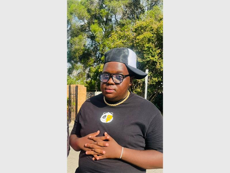 Malibongwe Sithole, better known as ‘Mr Paper’, found his musical voice through the church and personal loss and now aims to use it to uplift and inspire.