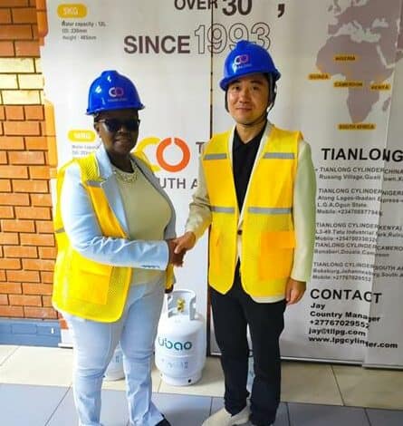 The oE celebrated the opening of a state-of-the-art LPG cylinder plant in Dunswart, Boksburg, on October 21, aimed at boosting energy capacity and creating jobs.