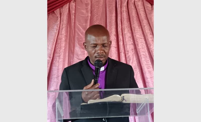 The community will pray for the fight against drug abuse and its negative impact on families and youth.