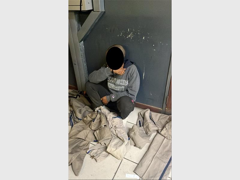 EMPD officers arrested a woman allegedly trying to sell a metro police uniform in Tsakani.