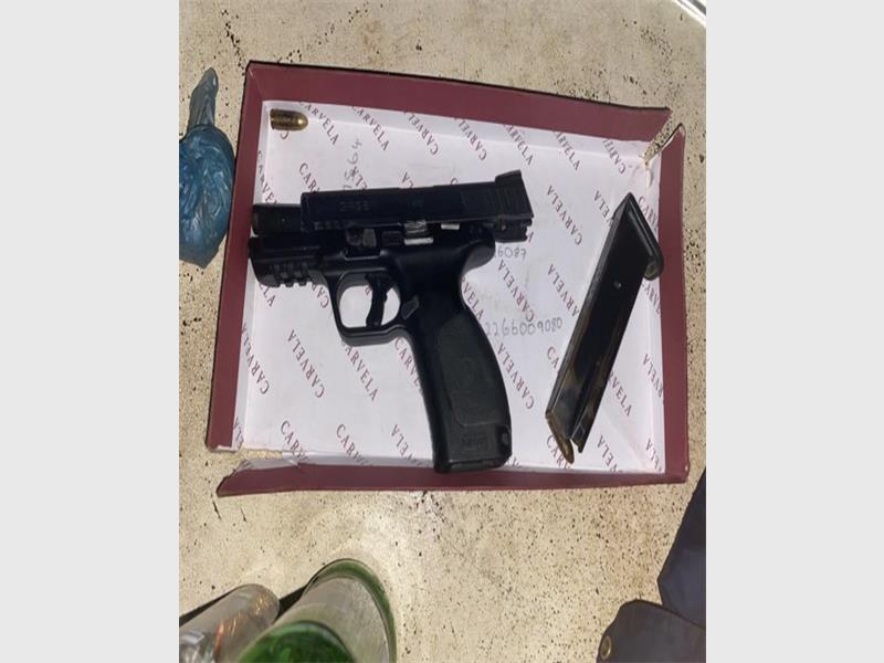 EMPD officers recovered an unlicensed firearm and arrested the man they found with it.