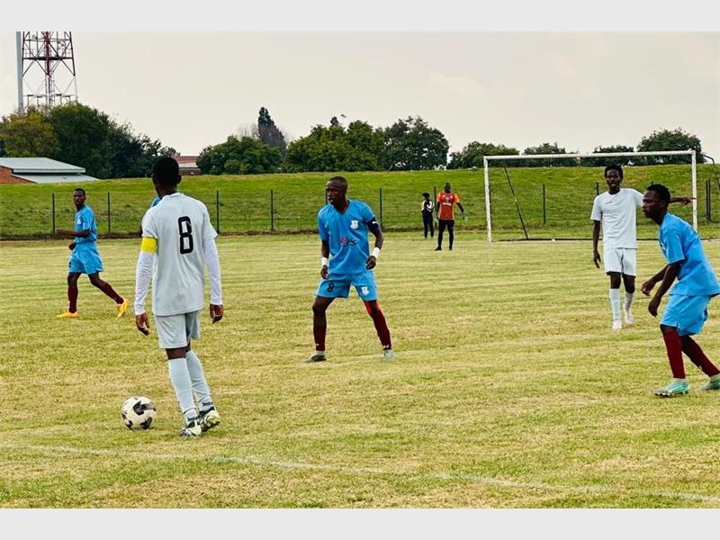 In a thrilling encounter in Kwa-Thema, Cambridge FC faced off against 11 Experience, showcasing a spirited fight after falling behind 2-0.