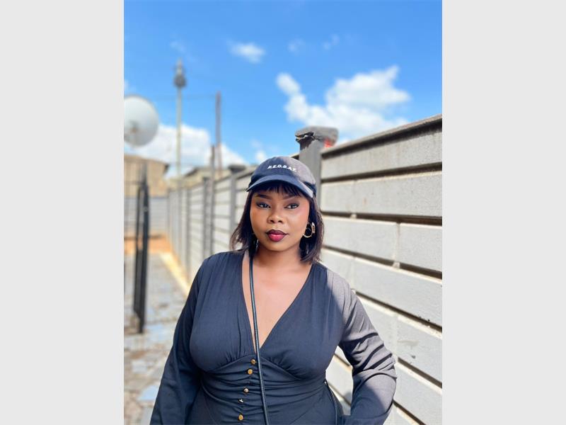 Basetsana Moabelo is offering make-up training to help people gain skills, build confidence and create income opportunities.