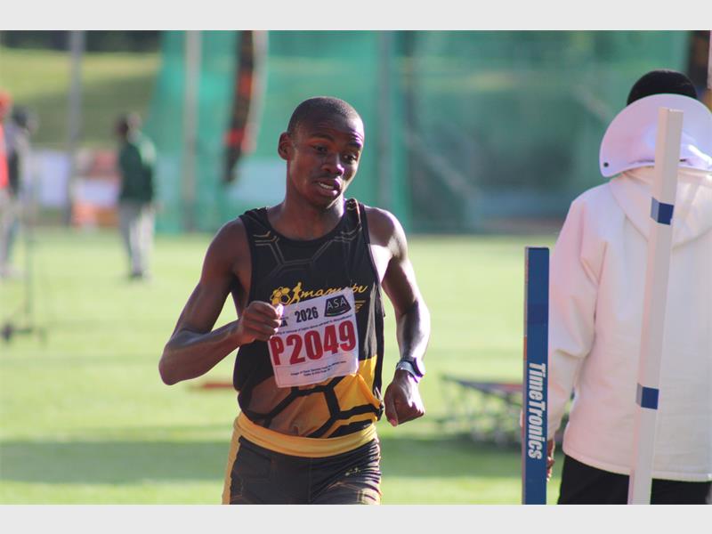 He finished fourth in 34:01.