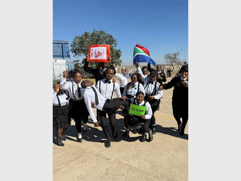 Qedusizi Primary School brings June 16 history to life for learners in Kwa-Thema