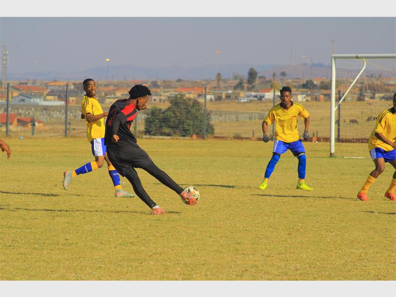 AC Milan Springs secured a 3–1 victory over Ama 2K at Duduza Stadium in the On-On Winter Games semi-finals on June 15, in a match coaches described as balanced but shaped by injuries and late-game adjustments.