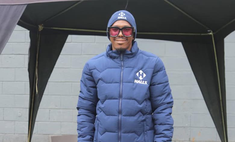 From soup kitchens to winter clothing drives, Tsakane community leader Nkosinathi Mbonani is bringing warmth and hope to vulnerable residents through his foundation’s outreach initiatives.