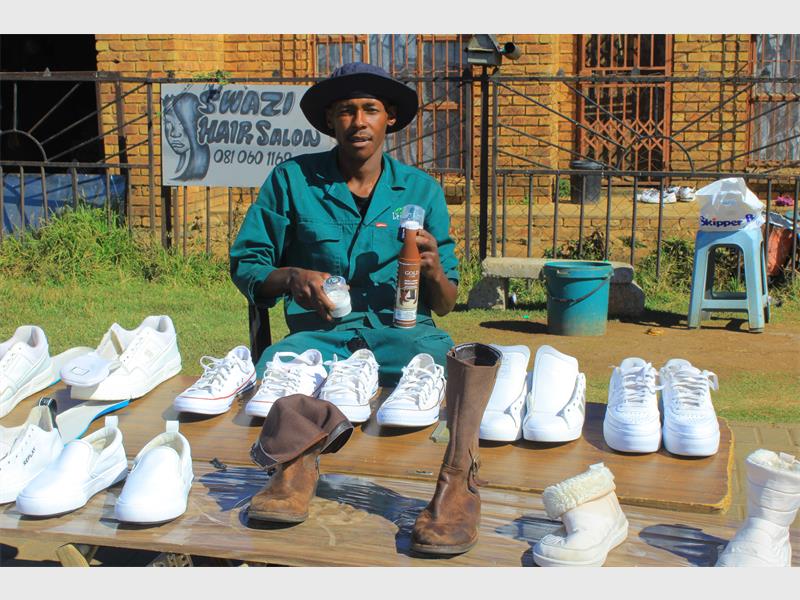 Despite starting with limited resources, Nkosana Mthembu has built Ncosiyamabeth Tekkie Wash into a growing local business while creating hope for aspiring entrepreneurs.