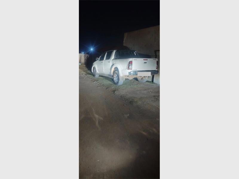 EMPD officers recovered a hijacked Toyota Hilux Raider abandoned in Kwa-Thema during a routine patrol in the early hours of Wednesday morning.