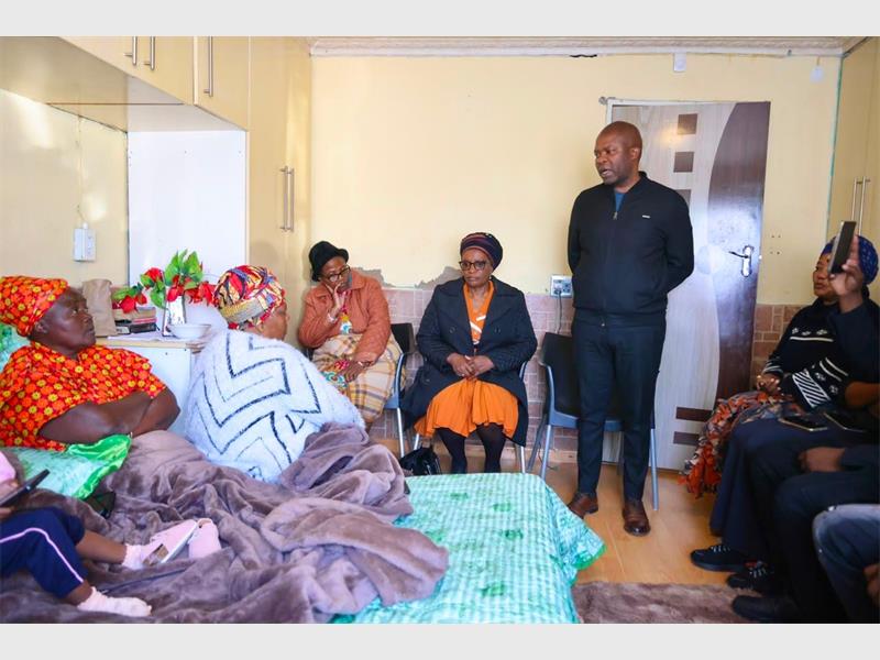 Gauteng Education MEC Lebogang Maile visited the family of slain Michael Zulu Primary School educator Siyabonga Tshabalala, offering condolences and pledging continued support.