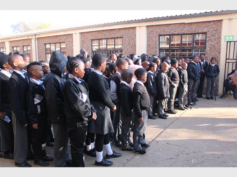 Freezing temperatures and rainy conditions are keeping some learners away from school while those who attend say the cold classrooms and school uniforms make it difficult to concentrate.