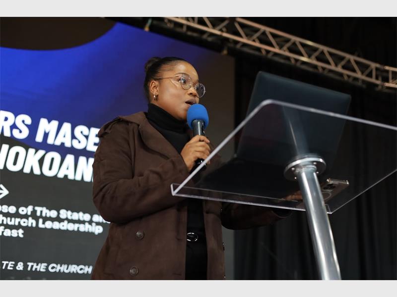 Church and government leaders gathered for an open dialogue on how closer cooperation could help address challenges facing communities.