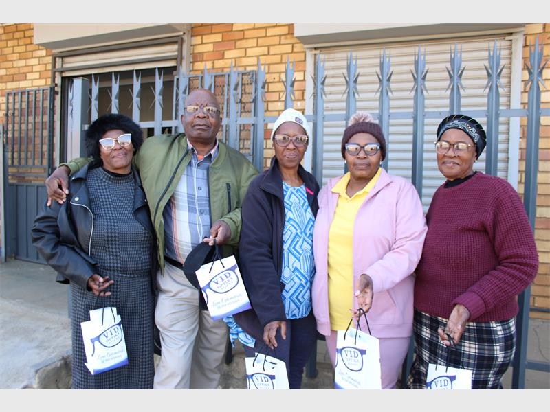Senior citizens from Kwa-Thema are enjoying clearer vision after receiving free prescription spectacles through a Mandela Day initiative by Mbusi Ndala Funeral Parlour and Lane Optometrists.