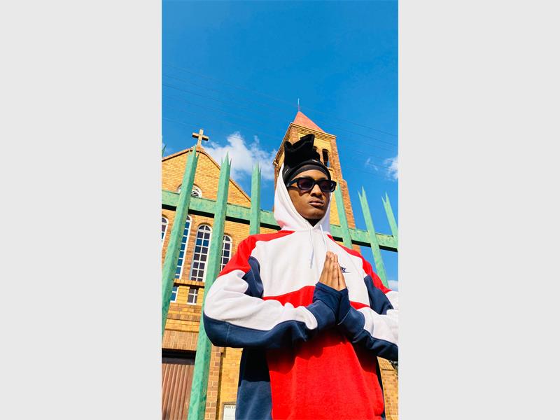 Faithful Molefe is gearing up to release his new album titled Exosphere, a project dedicated to uniting young people musically.