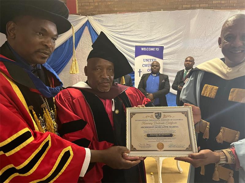 Archibishop Jacob Mabena received honourary certificates for his work and years in ministry and was celebrated by his church.