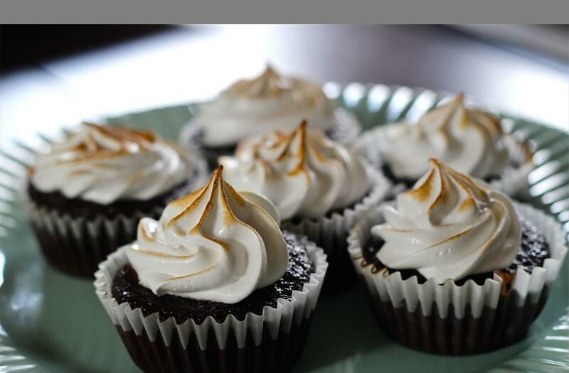Bryanston High School and Laerskool Doringkloof Primary are collecting baking ingredients to empower volunteer bakers raising funds for children fighting cancer this National Cupcake Day.
